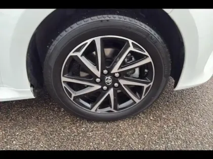 Photo 14 Toyota Yaris  116h Design 5p MY21