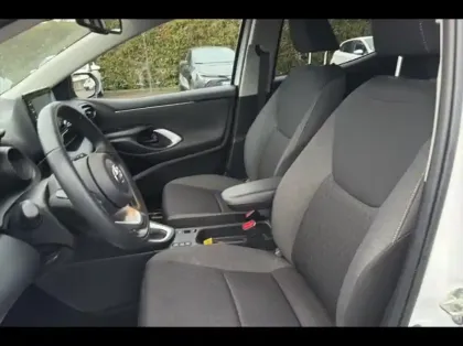 Photo 9 Toyota Yaris  116h Design 5p MY21