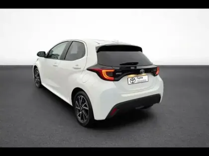 Photo 3 Toyota Yaris  116h Design 5p MY21