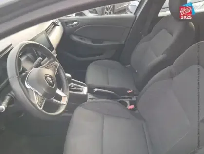 Photo 14 Renault Clio  1.6 E-Tech hybride 140ch Zen -21N