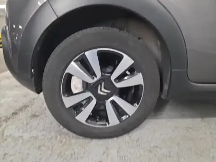 Photo 6 Citroën C3  1.2 PureTech 83ch S&S C-Series 123g