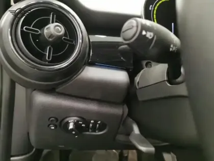 Photo 10 Mini Mini  Cooper SE 184ch Edition Premium BVA 5CV