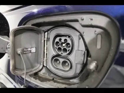 Photo 6 Land rover Discovery Sport  P300e R-Dynamic S AWD BVA