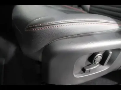 Photo 9 Land rover Discovery Sport  P300e R-Dynamic S AWD BVA