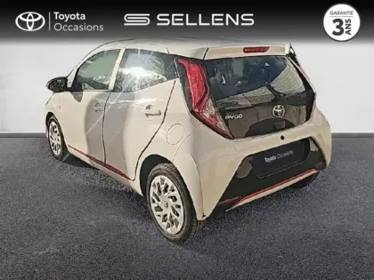 Photo 1 Toyota Aygo  1.0 VVT-i 72ch x-play 5p MY20