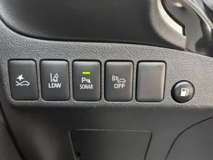 Photo 12 Mitsubishi Outlander  PHEV Twin Motor Business 4WD Euro6d-T EVAP 5cv