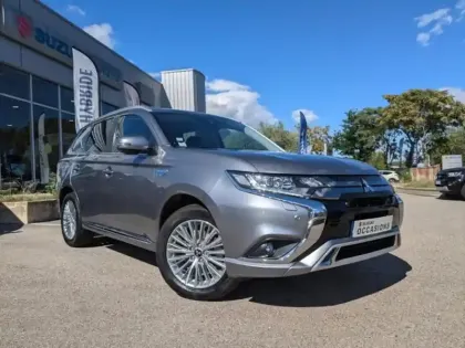 Photo 5 Mitsubishi Outlander  PHEV Twin Motor Business 4WD Euro6d-T EVAP 5cv