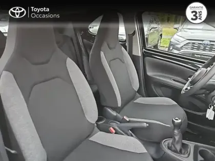 Photo 5 Toyota Aygo  X 1.0 VVT-i 72ch Dynamic