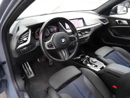 Photo 17 BMW Serie 1 Série 1 118dA 150ch M Sport