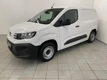 Photo 1 Peugeot Partner  M 650kg BlueHDi 100ch S&S Pack Premium Connect