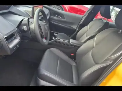 Photo 9 Toyota Prius  Rechargeable Hybride Rechargeable 223ch Lounge