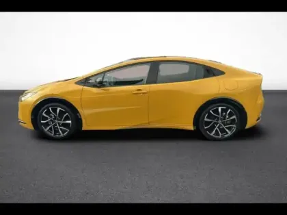 Photo 2 Toyota Prius  Rechargeable Hybride Rechargeable 223ch Lounge