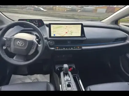 Photo 11 Toyota Prius  Rechargeable Hybride Rechargeable 223ch Lounge