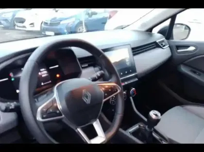 Photo 8 Renault Clio  1.0 TCe 90ch Evolution - 24