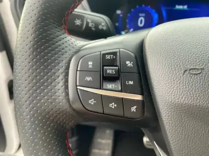 Photo 15 Ford Kuga 2.5 Duratec 190ch FHEV ST-Line X BVA