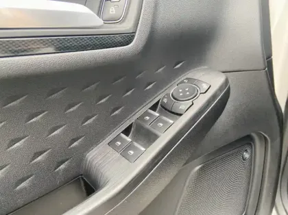 Photo 5 Ford Kuga 2.5 Duratec 190ch FHEV ST-Line X BVA