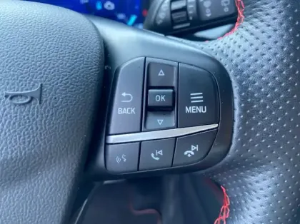 Photo 18 Ford Kuga 2.5 Duratec 190ch FHEV ST-Line X BVA