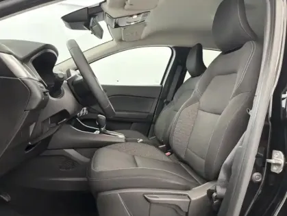 Photo 12 Renault Captur E-Tech full hybrid 145 Evolution 5p