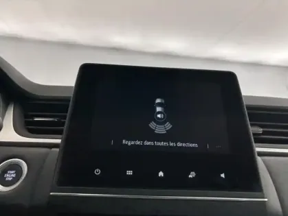 Photo 18 Renault Captur E-Tech full hybrid 145 Evolution 5p