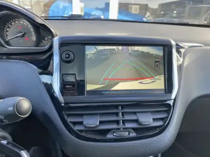 Photo 15 Peugeot 2008 1.5 BlueHDi 120ch E6.c GT Line S&amp;S EAT6