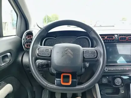 Photo 16 Citroën C3 Aircross  PureTech 110 S&S BVM6