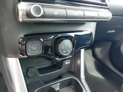 Photo 21 Citroën C3 Aircross  PureTech 110 S&S BVM6