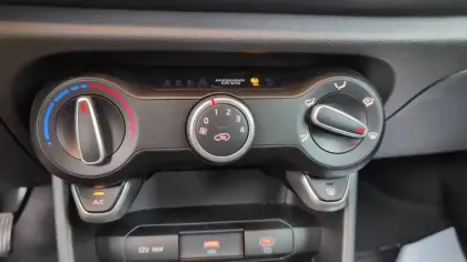 Photo 19 Kia Picanto  1.2 DPi 79 ch BVM5