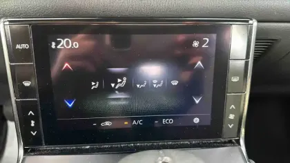 Photo 19 Mazda Mx-30  e-Skyactiv 145 ch