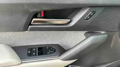 Photo 16 Mazda Mx-30  e-Skyactiv 145 ch