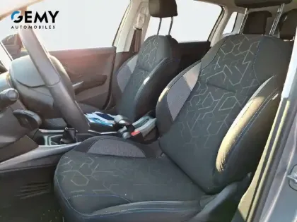 Photo 8 Peugeot 2008  1.6 BlueHDi 100ch BVM5