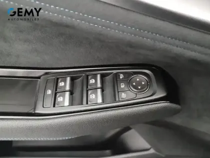 Photo 27 Renault Espace  E-Tech full hybrid 200 GSR2