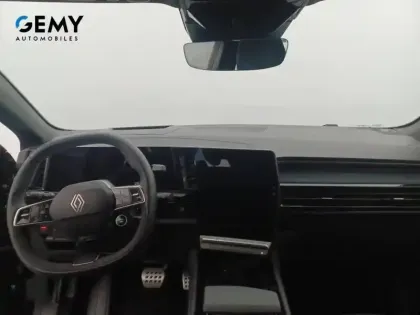 Photo 23 Renault Espace  E-Tech full hybrid 200 GSR2