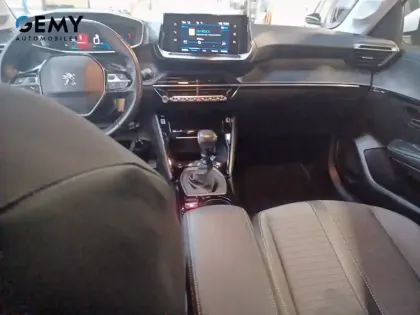 Photo 7 Peugeot 208  PureTech 100 S&S BVM6