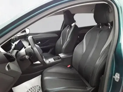 Photo 10 Peugeot 308  SW BlueHDi 130ch S&S EAT8