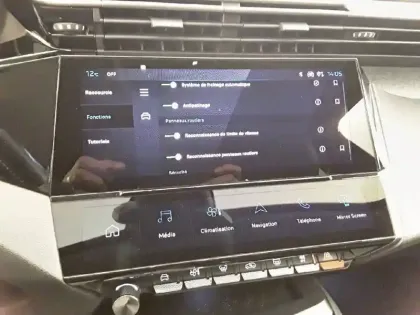 Photo 20 Peugeot 308  SW BlueHDi 130ch S&S EAT8