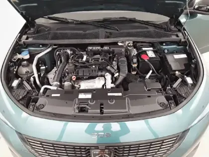 Photo 24 Peugeot 308  SW BlueHDi 130ch S&S EAT8