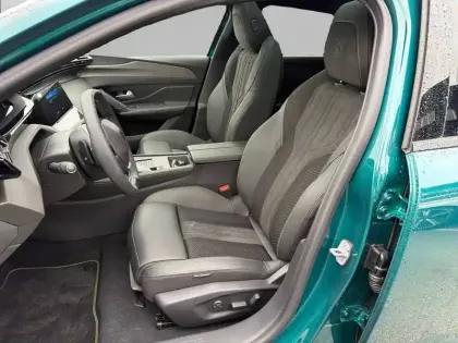 Photo 10 Peugeot 308  Electrique 55 kWh 156ch