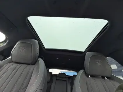 Photo 17 Peugeot 308  Electrique 55 kWh 156ch