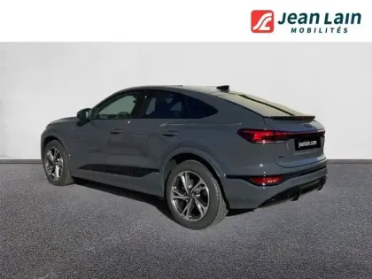 Photo 24 Audi E-tron Q6  Sportback 387 ch 100 kWh quattro