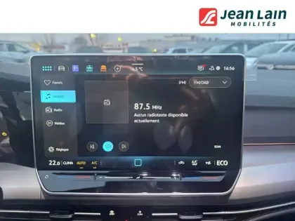 Photo 15 Volkswagen Golf  1.5 eHybrid 204 DSG6