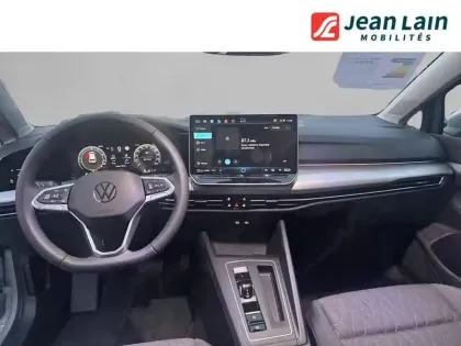 Photo 17 Volkswagen Golf  1.5 eHybrid 204 DSG6