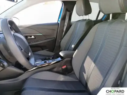 Photo 9 Peugeot 208  Electrique 50 kWh 136ch