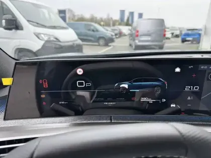 Photo 9 Peugeot 5008  Hybrid 145 e-DCS6