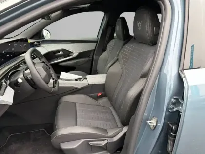 Photo 10 Peugeot 5008  Hybrid 145 e-DCS6