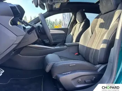 Photo 40 Peugeot 308  Hybrid 145 e-DCS6