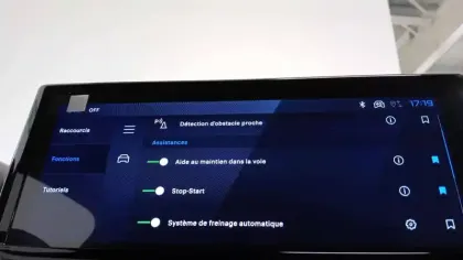 Photo 8 Peugeot 2008  Hybrid 145 e-DCS6