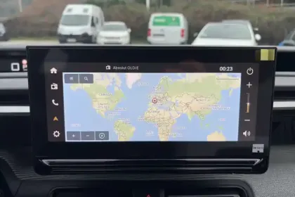 Photo 22 Citroën C3 Aircross  Hybride 145 e-DCS6