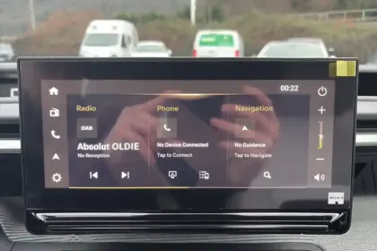 Photo 80 Citroën C3 Aircross  Hybride 145 e-DCS6