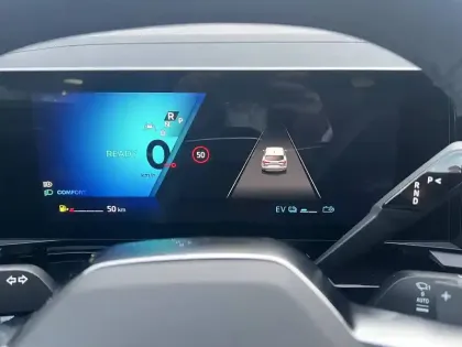Photo 12 Renault Austral  full hybrid E-Tech 200 ch