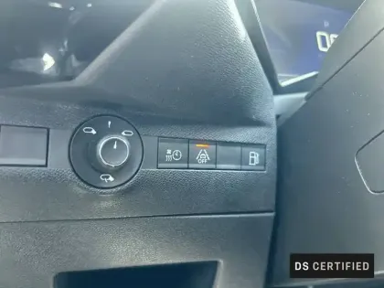 Photo 16 DS Ds 7 DS7 Crossback Hybride E-Tense 225 EAT8